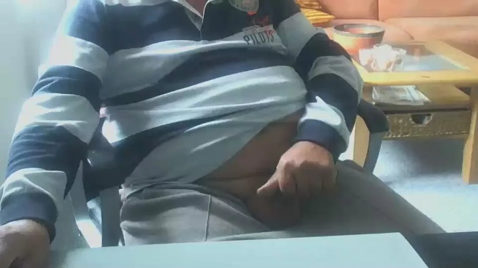 Offline hase7771 on Cam4