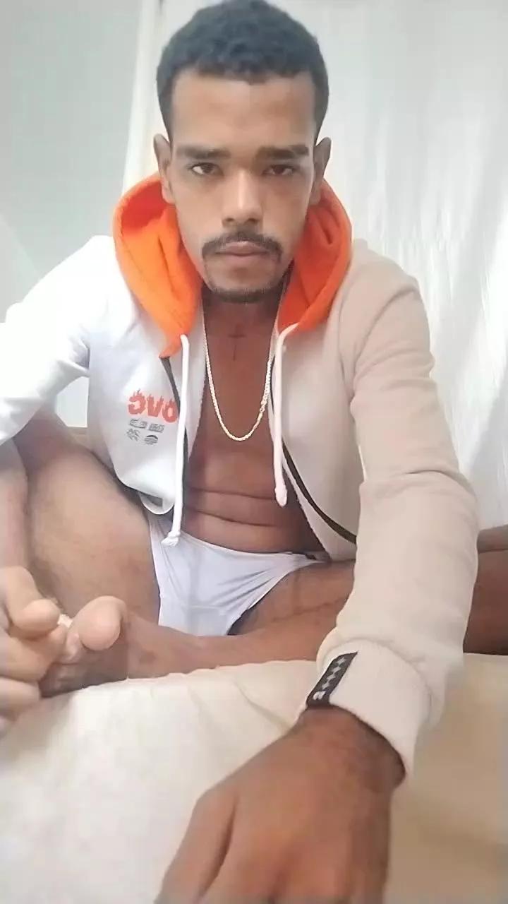 hellboycg24 on Cam4 