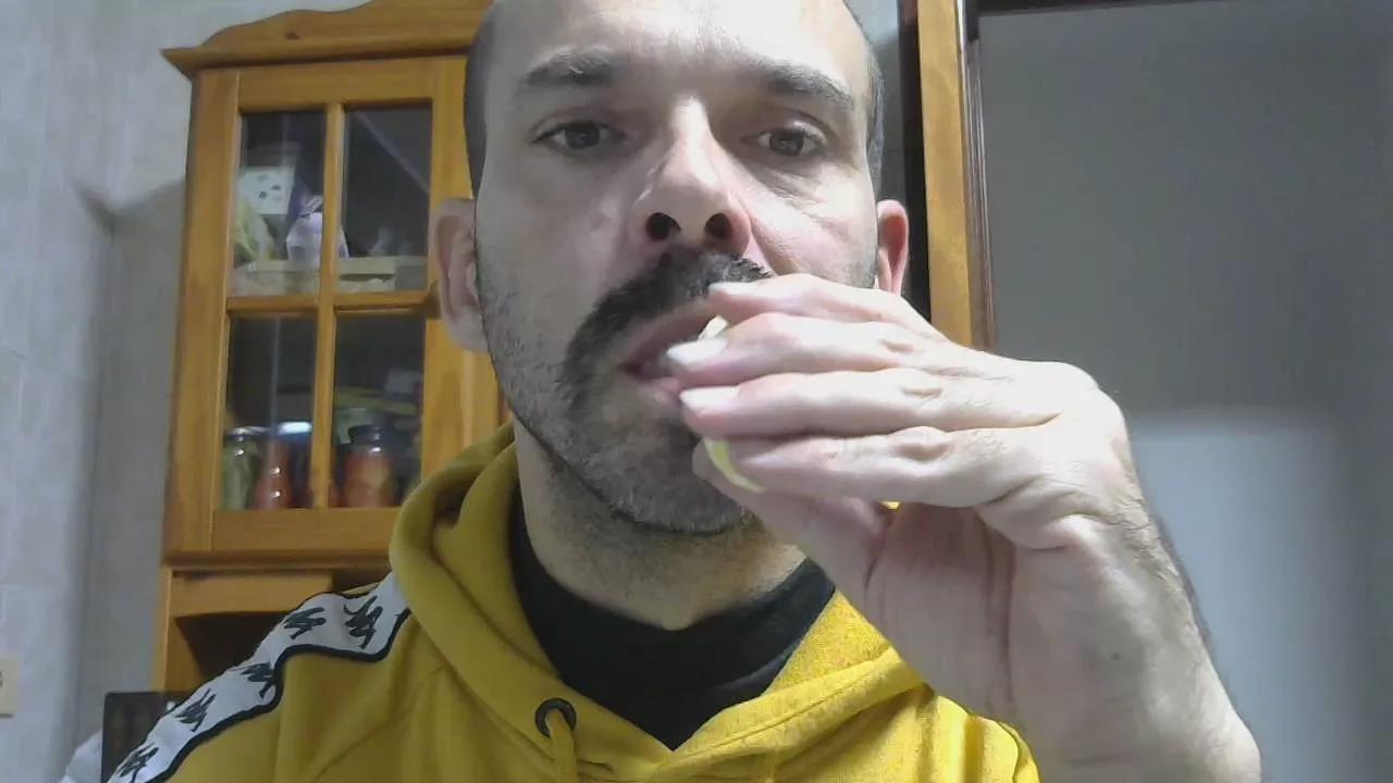 Hierrocrudo on Cam4 