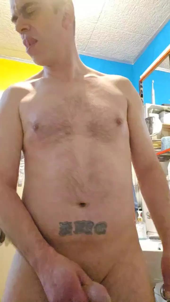 hornybigerman76 on Cam4 