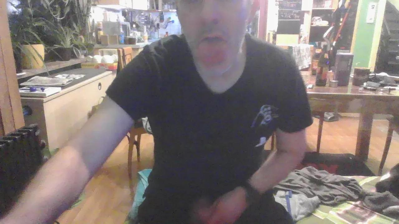 hornybigerman76 on Cam4 
