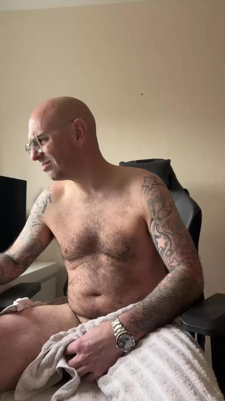 hornyhants1 on Cam4 