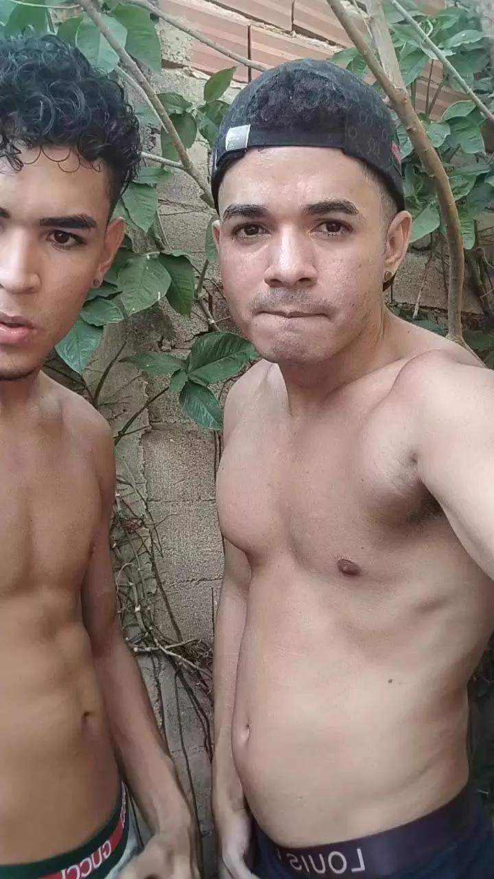 hotboy1955 on Cam4 