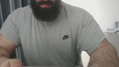 Hugehairymacho on Cam4 