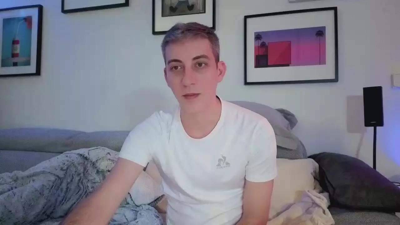 HuGo4K on Cam4 