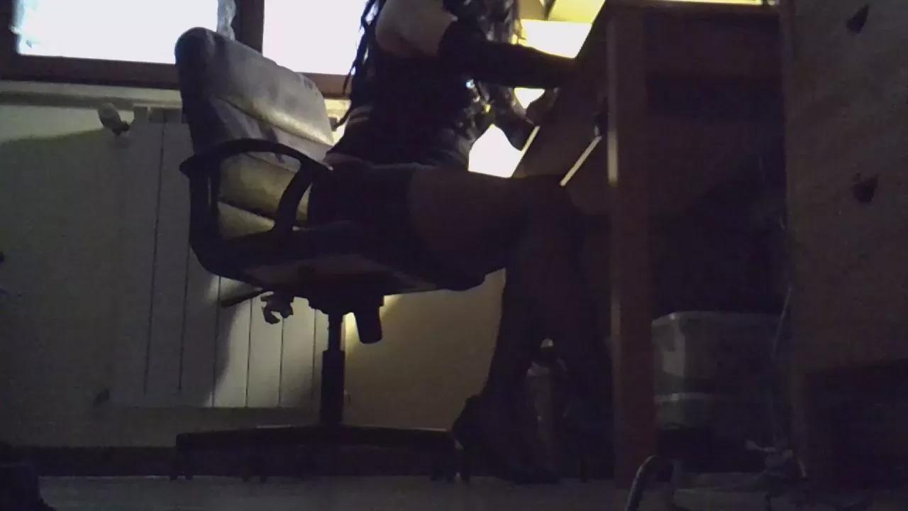 ilarytravl34 on Cam4 