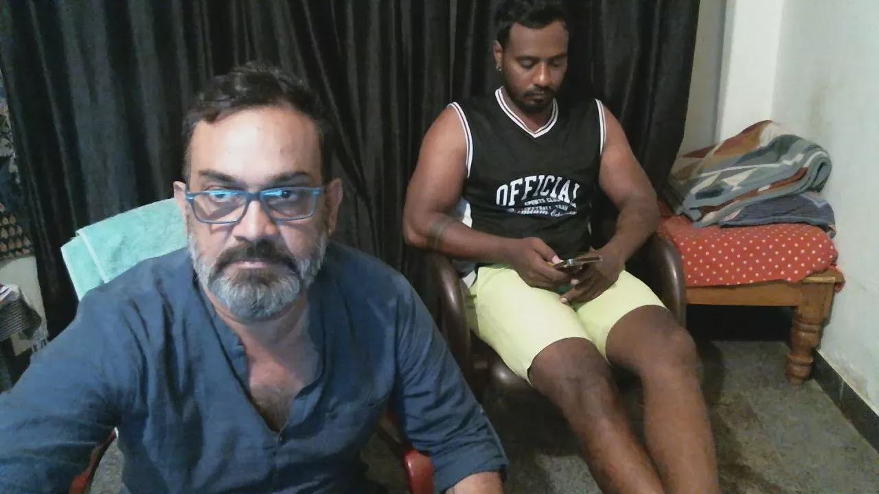 indian2000 on Cam4 