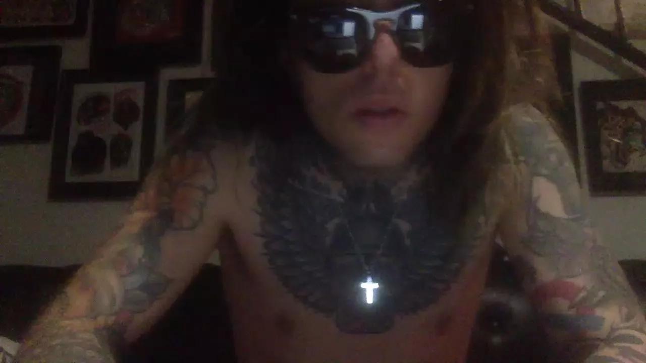 InkBoyFun on Cam4 