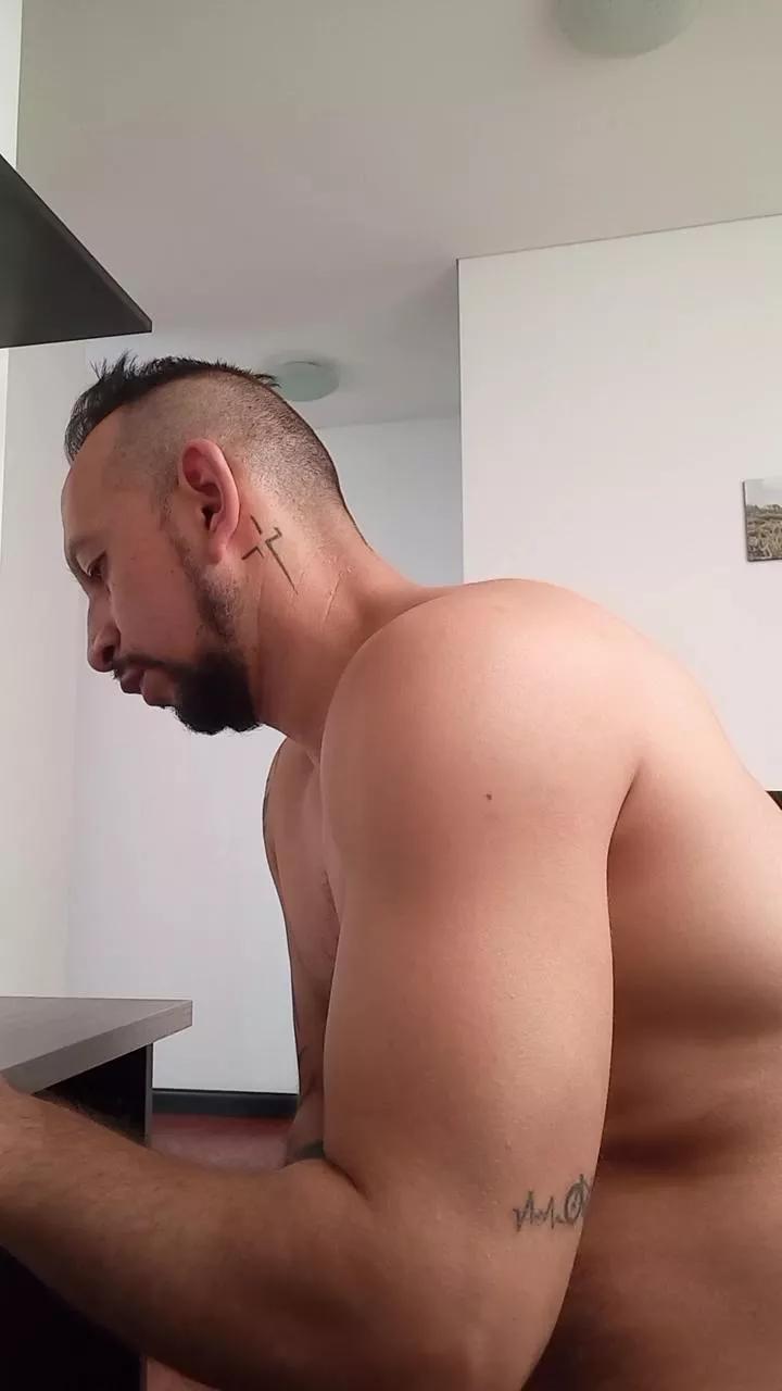 intelcoree1 on Cam4 