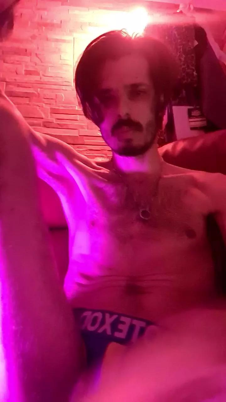 italianbros4 on Cam4 