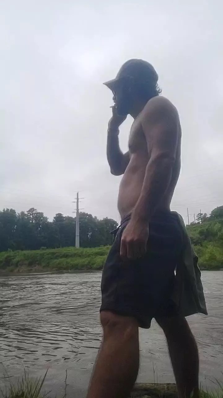 Offline Itzmeebaby on Cam4