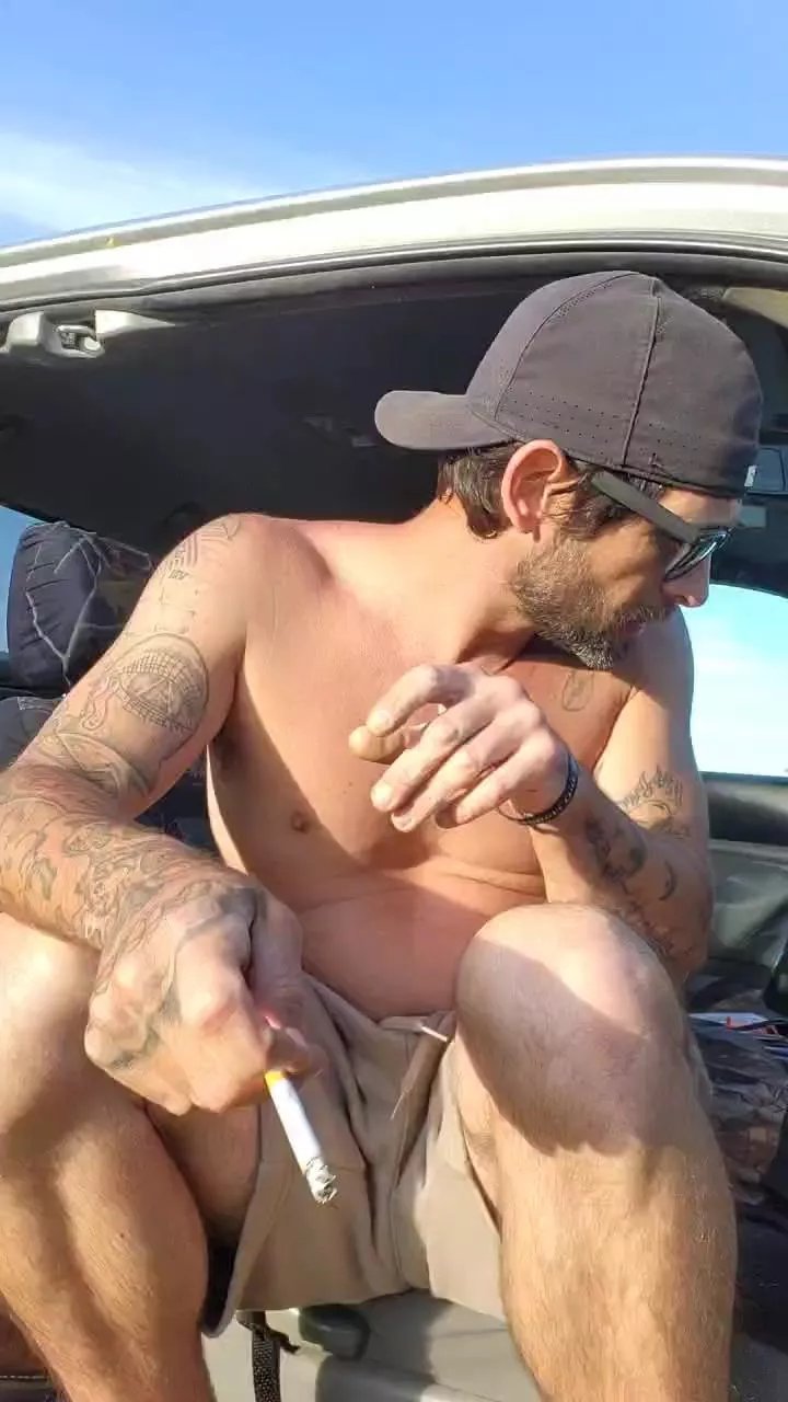 Offline Itzmeebaby on Cam4