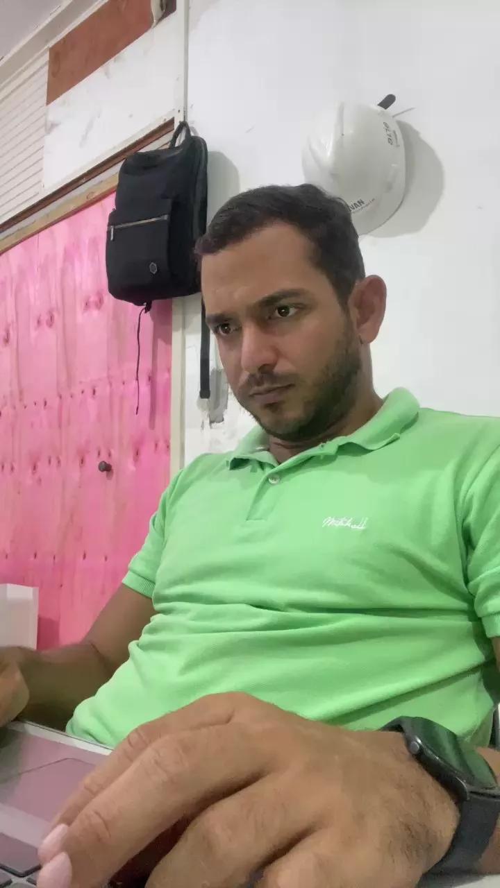ivanjuniior_ on Cam4 