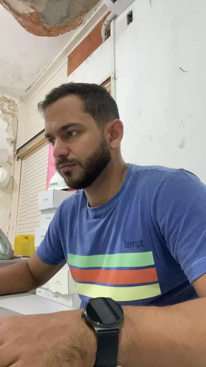 ivanjuniior_ on Cam4 