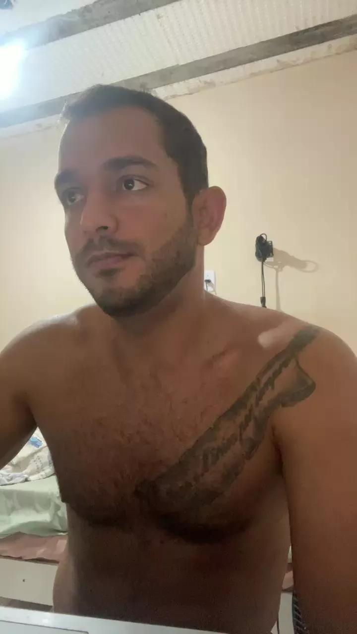 ivanjuniior_ on Cam4 