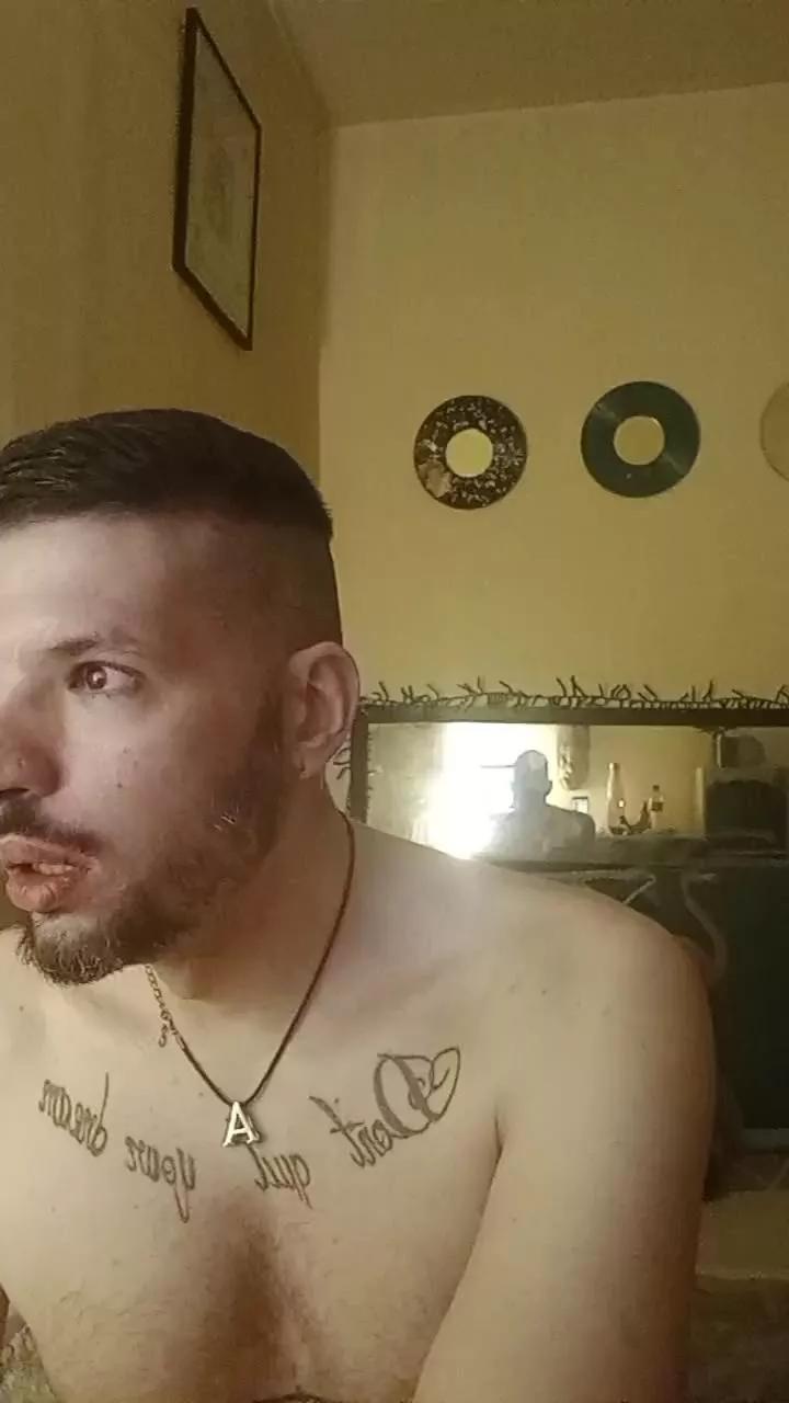 jade1988xxx on Cam4 