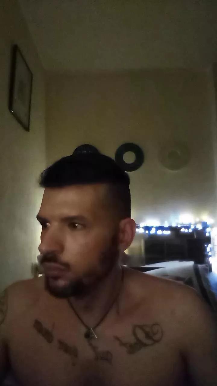 jade1988xxx on Cam4 