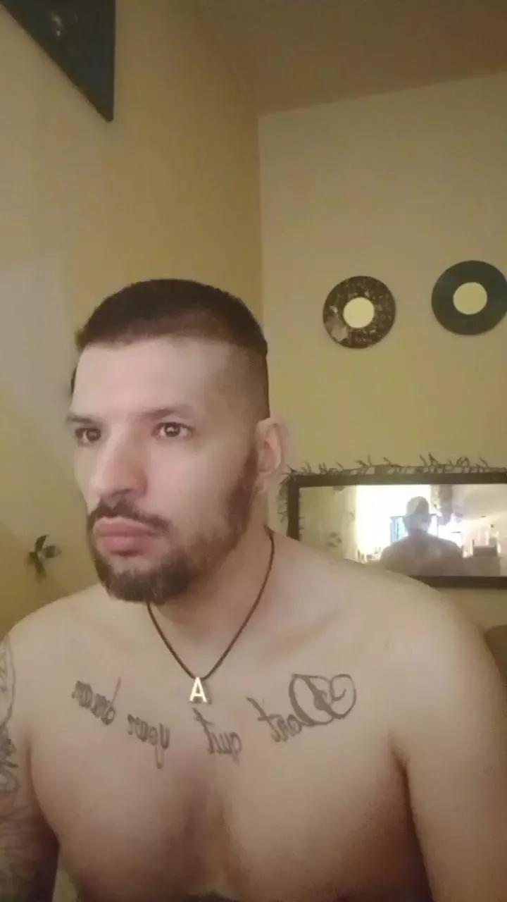 jade1988xxx on Cam4 