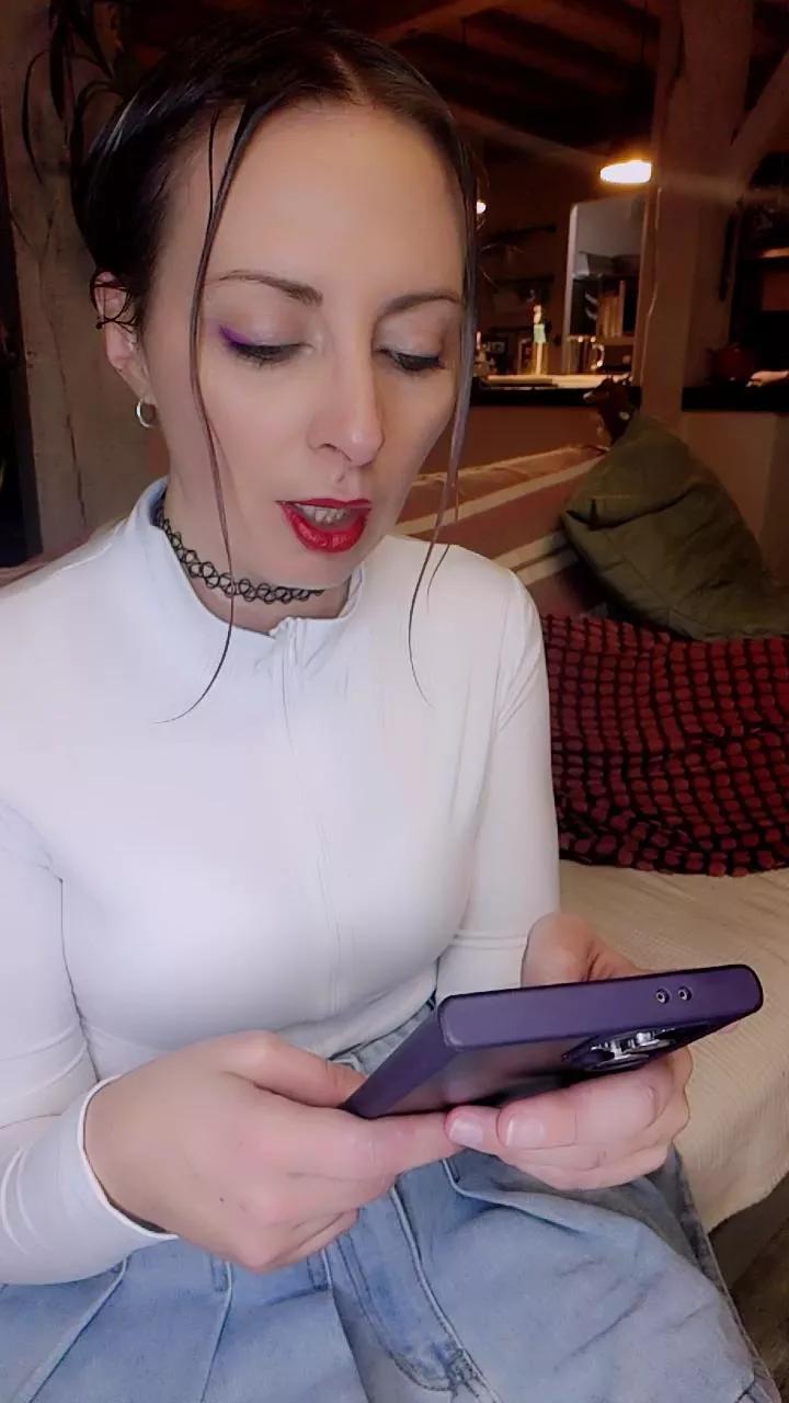 Jade_emeraud on Cam4 