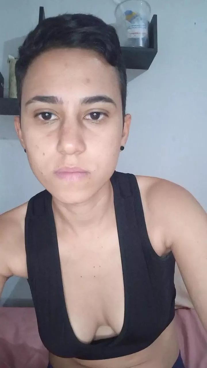 Offline jajasfd4 on Cam4