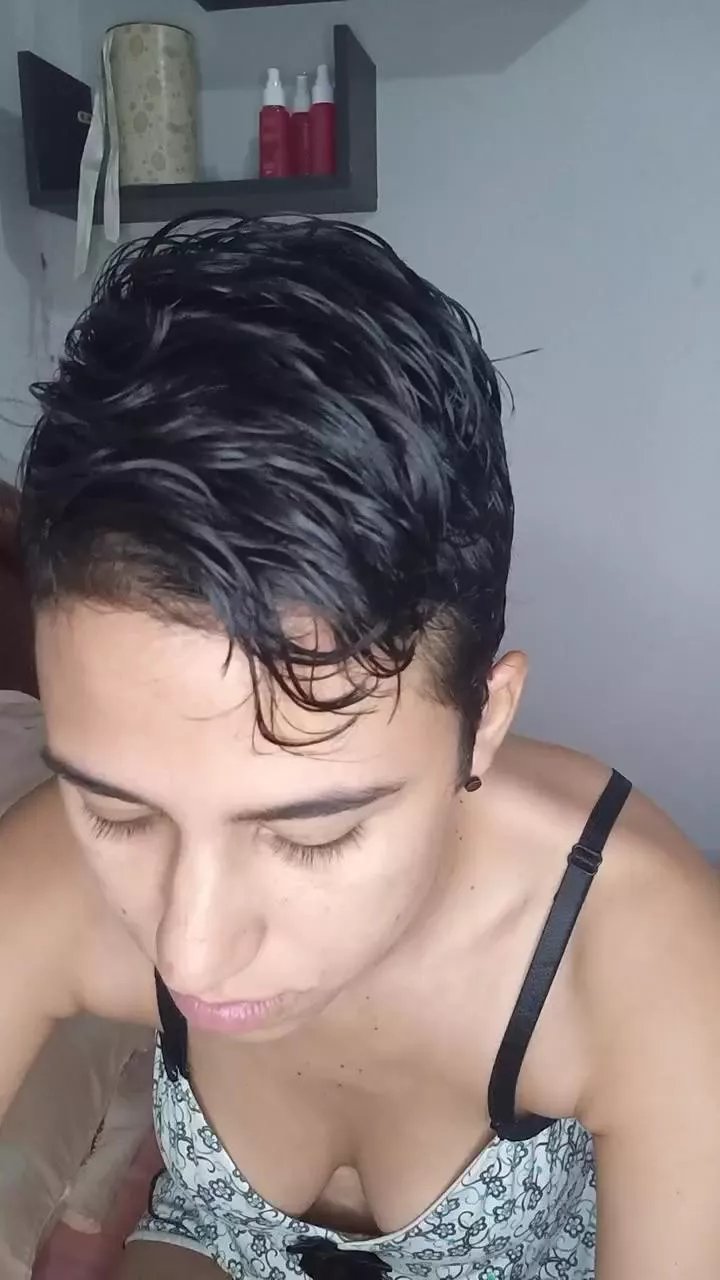 Offline jajasfd4 on Cam4