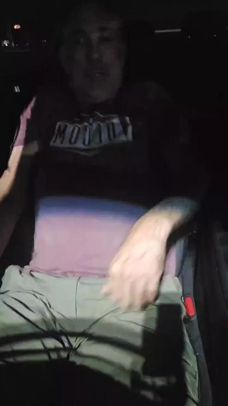 Jaywillpla_y on Cam4 