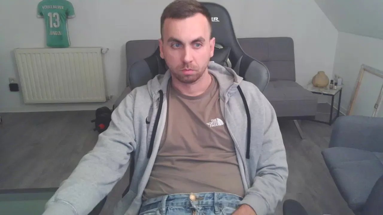 Offline Jeansjunge96 on Cam4