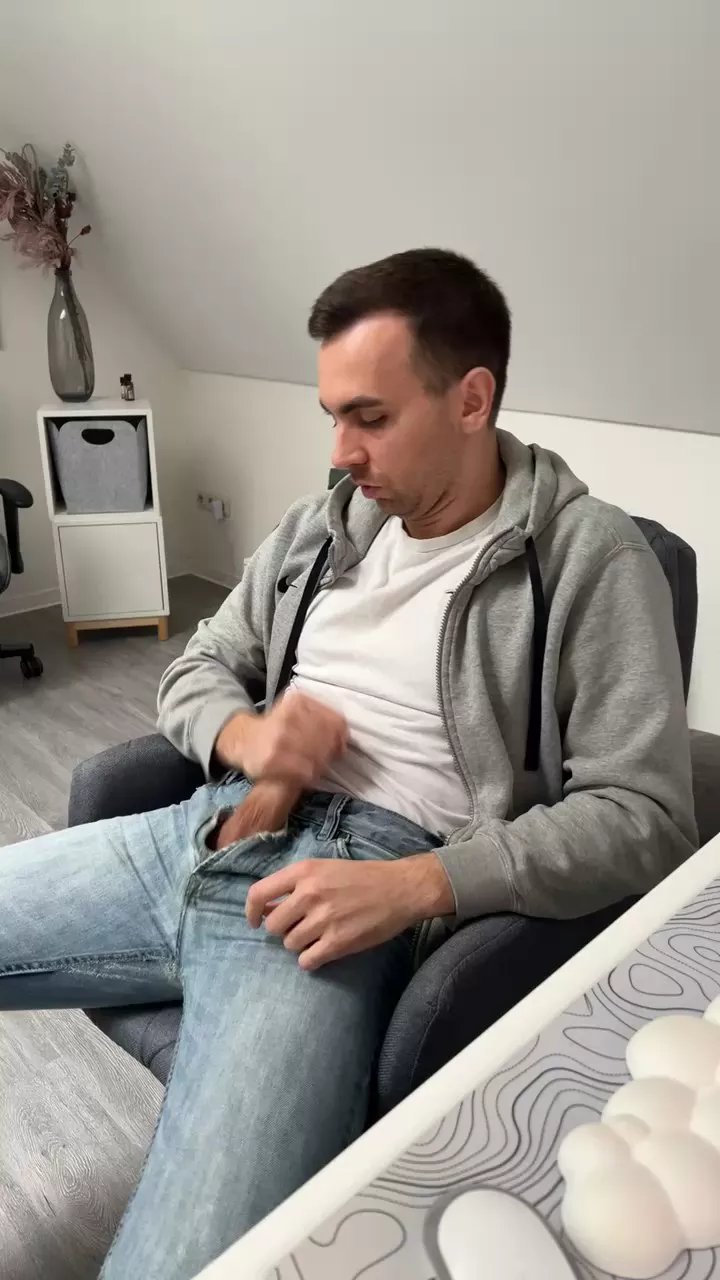 Offline Jeansjunge96 on Cam4