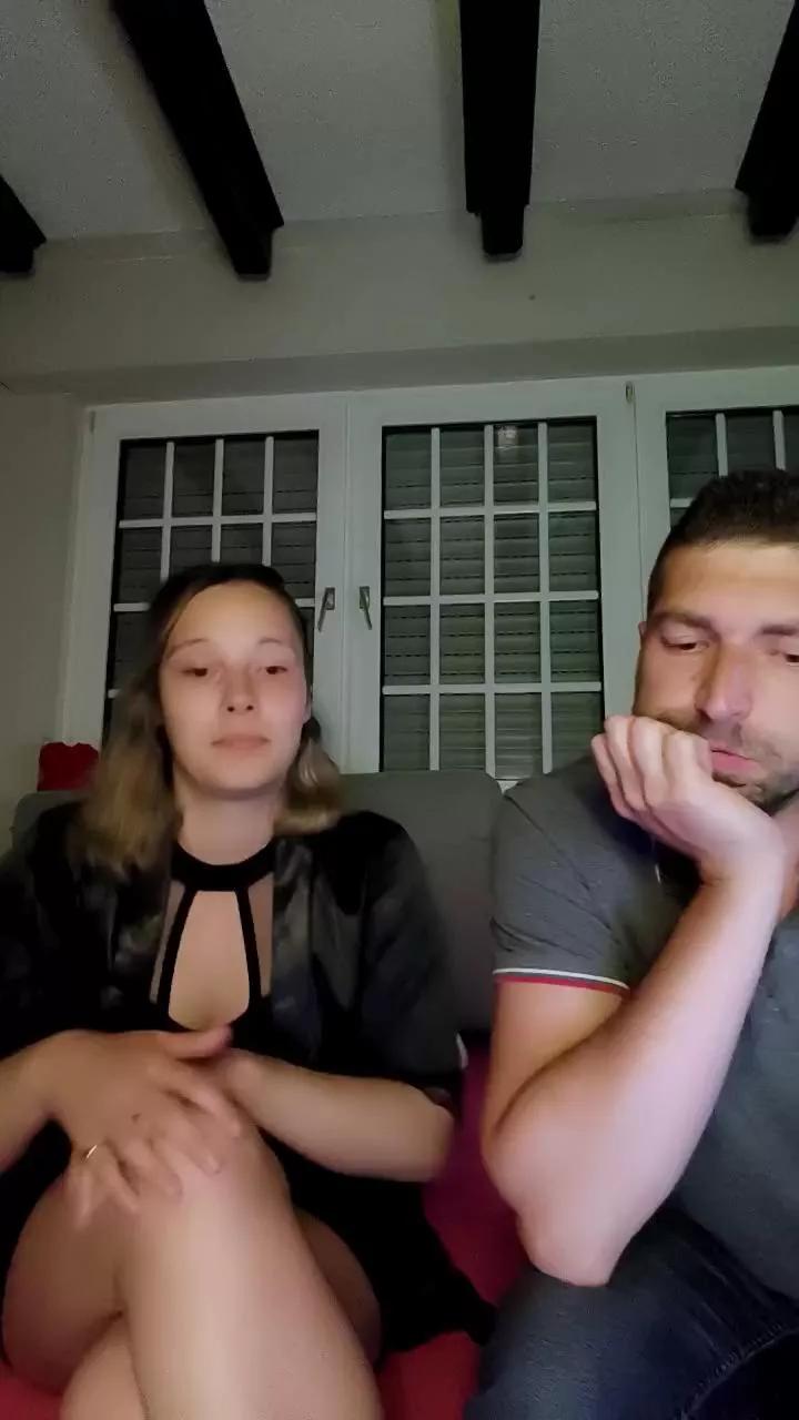 Jeunecouple3227 on Cam4 