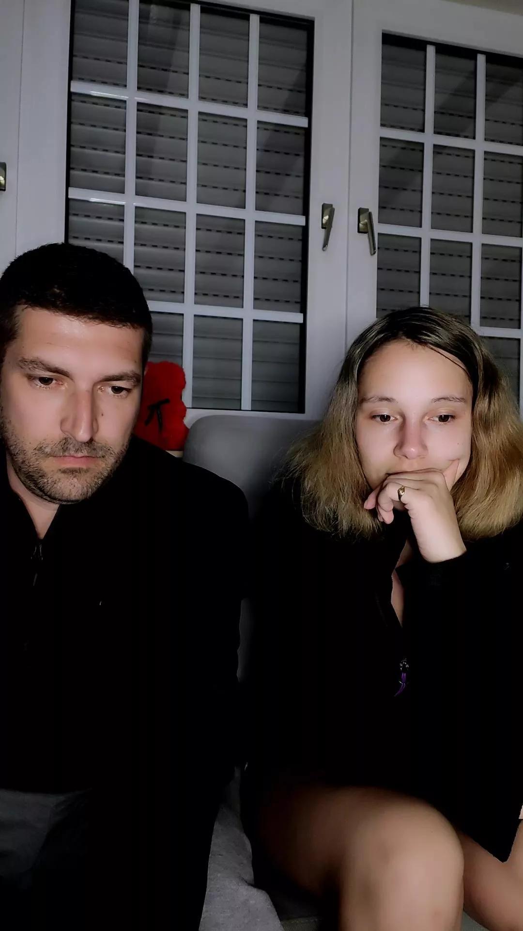 Jeunecouple3227 on Cam4 