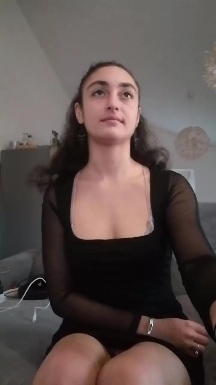jeunecouplefun on Cam4 