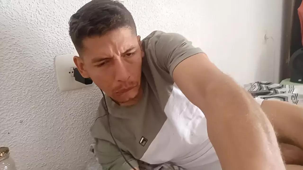 jhonve_hot on Cam4 