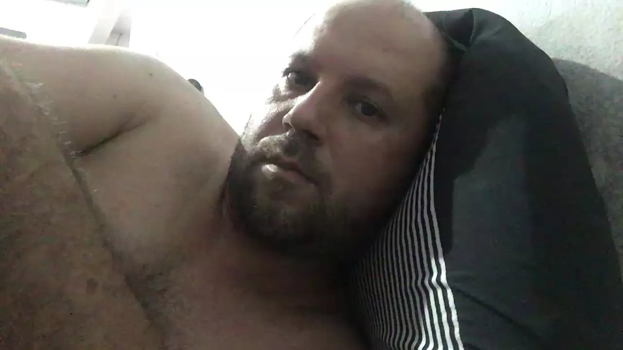 Offline jlegal2 on Cam4