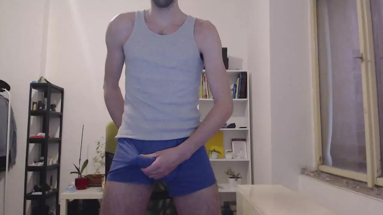 JohnX73 on Cam4 