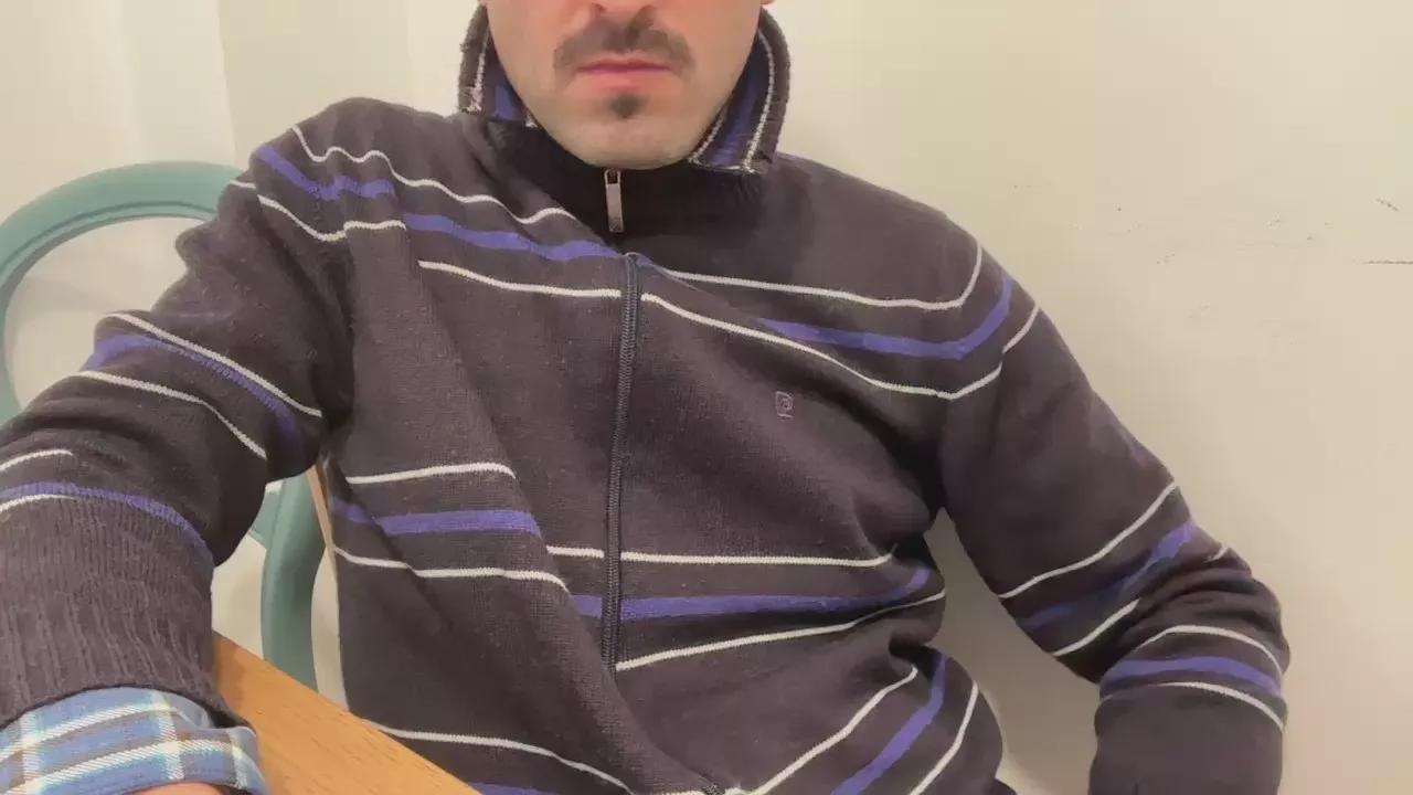 jordi_grenou on Cam4 