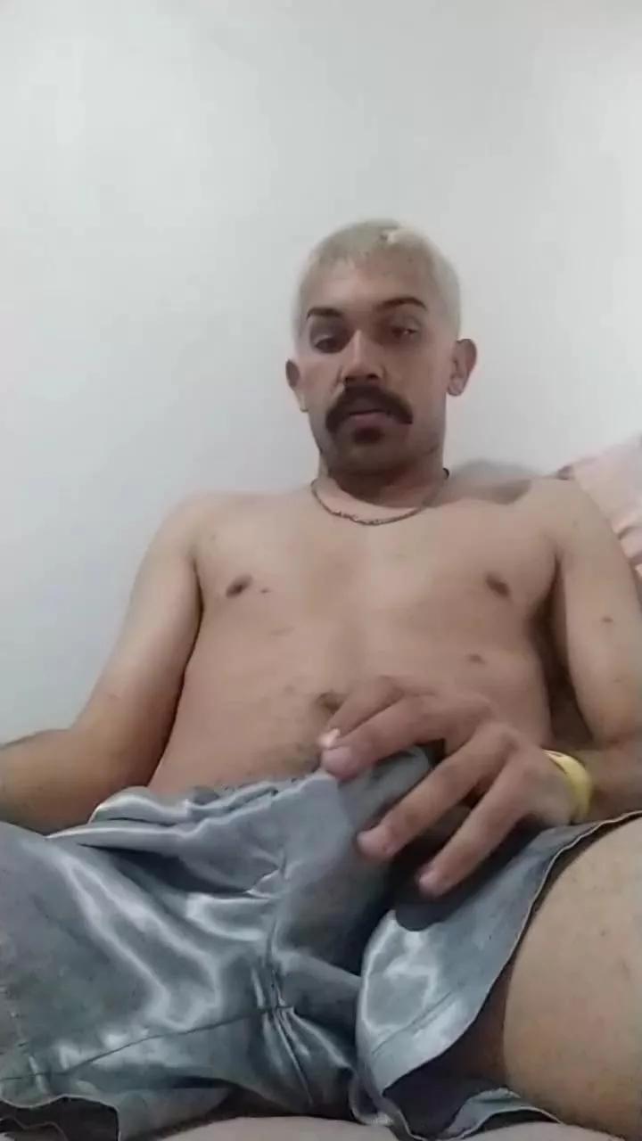 Jovemcwbjlle on Cam4 