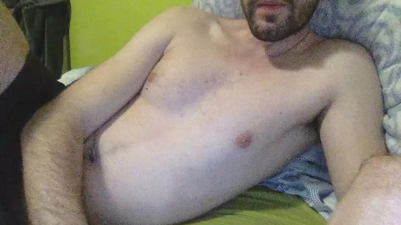 jovencito18_hot on Cam4 