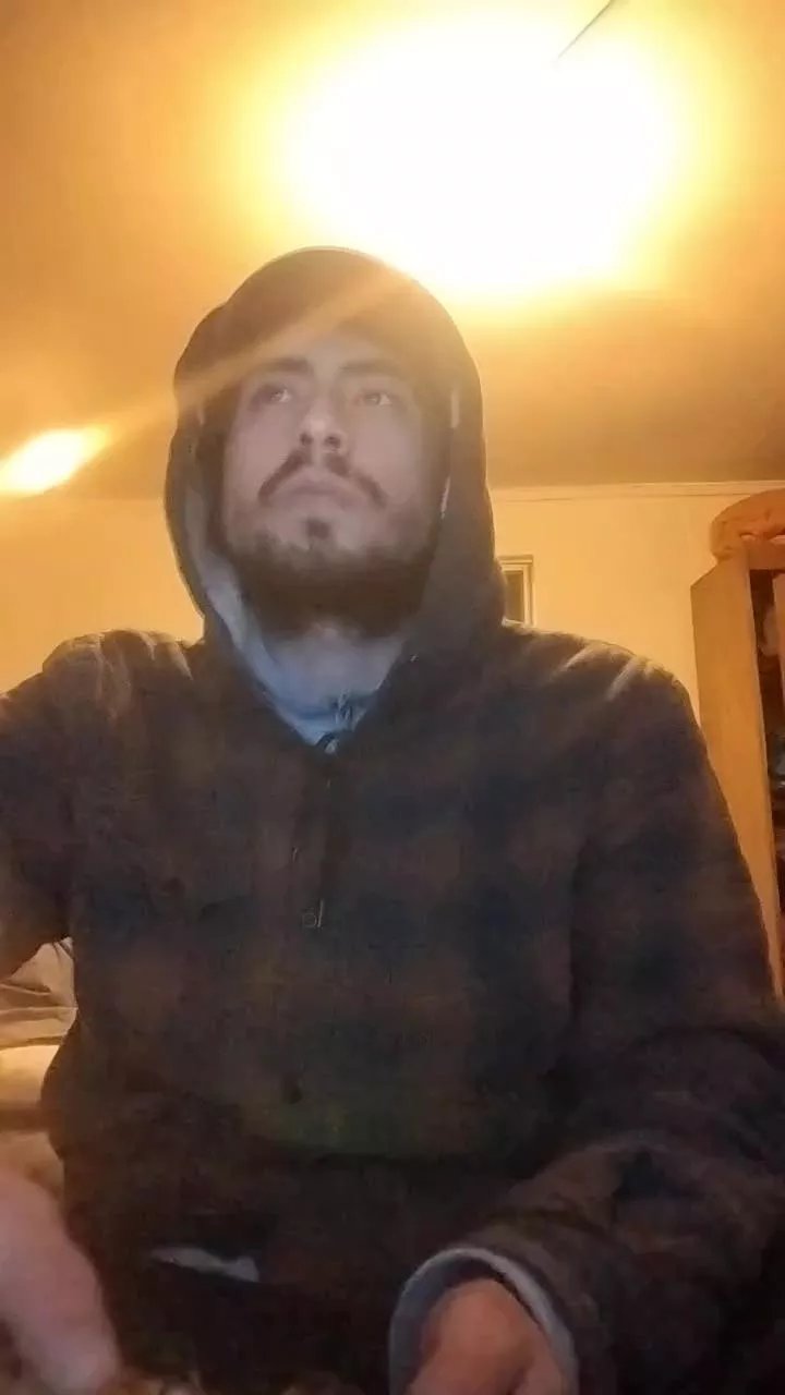 Offline jovendotado420 on Cam4