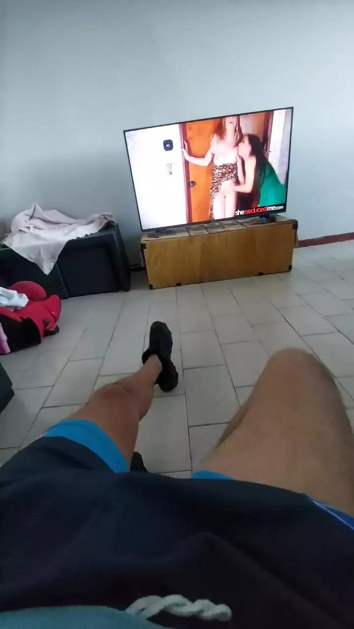 juampy25 on Cam4 
