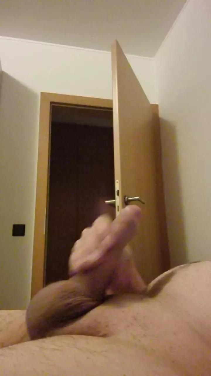 Jugo1977 on Cam4 