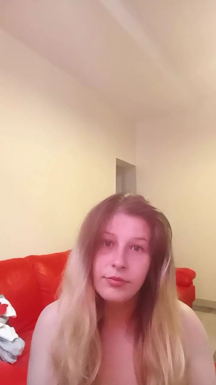 Offline Jujulove02 on Cam4