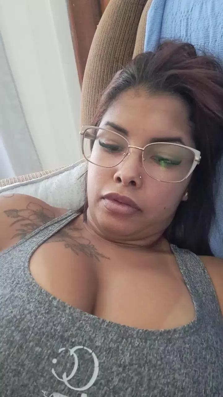 Jujustt on Cam4 