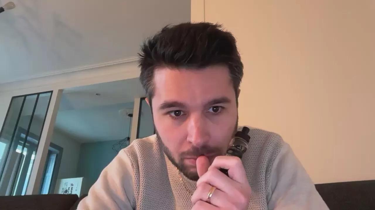 jules_demastre on Cam4 