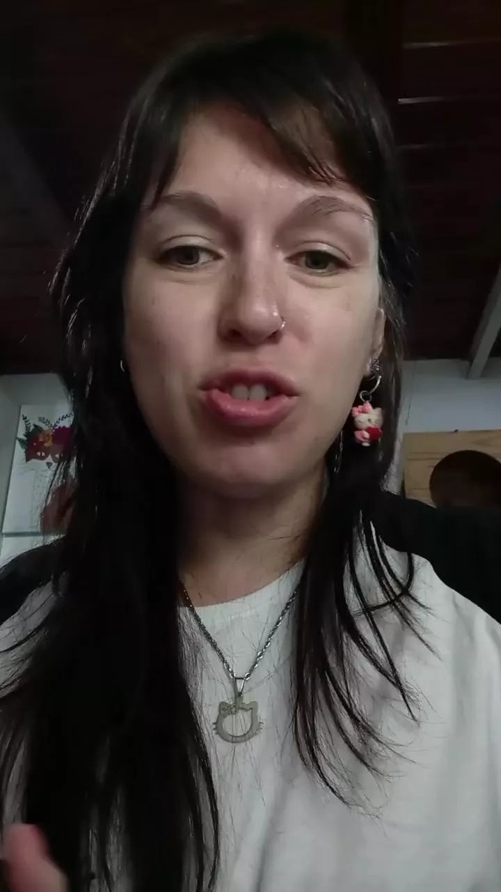 Offline KittyManilla on Cam4