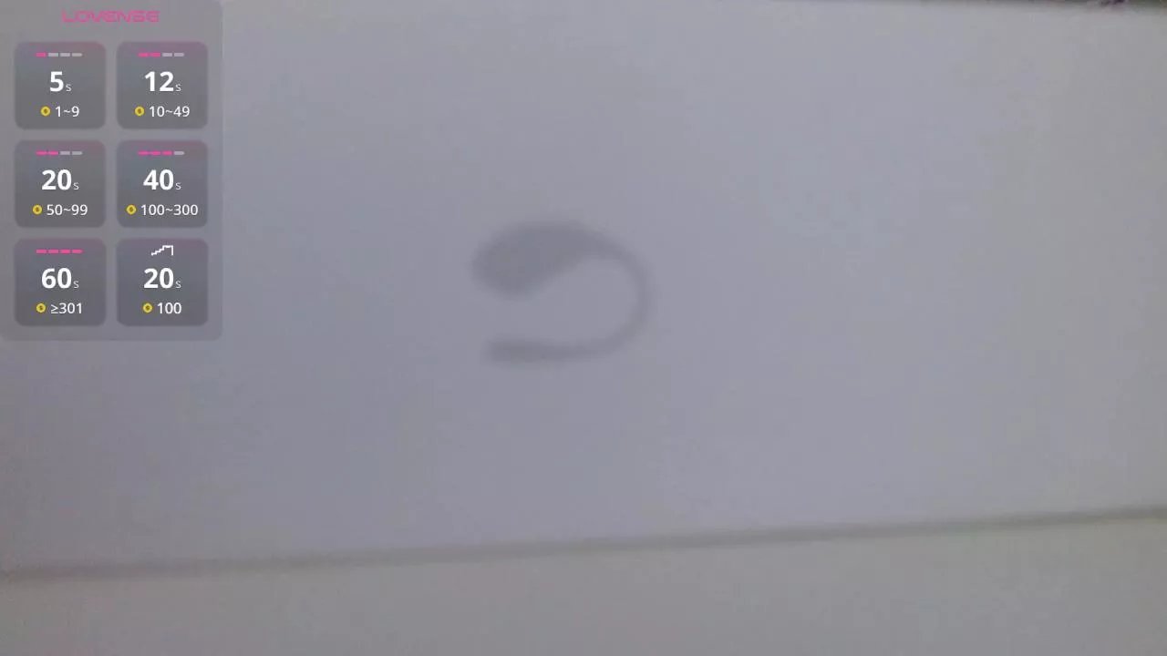 Offline Krissti_03 on Cam4