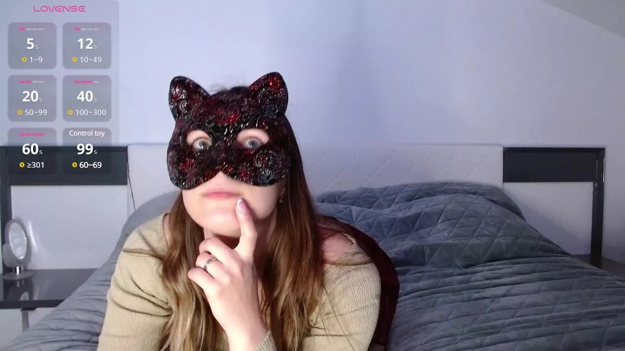 Offline Krissti_03 on Cam4