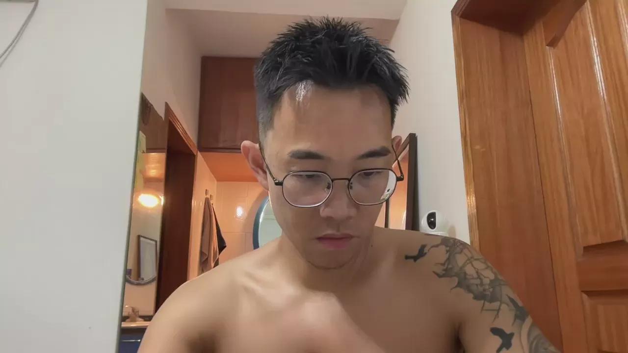 kuroky on Cam4 