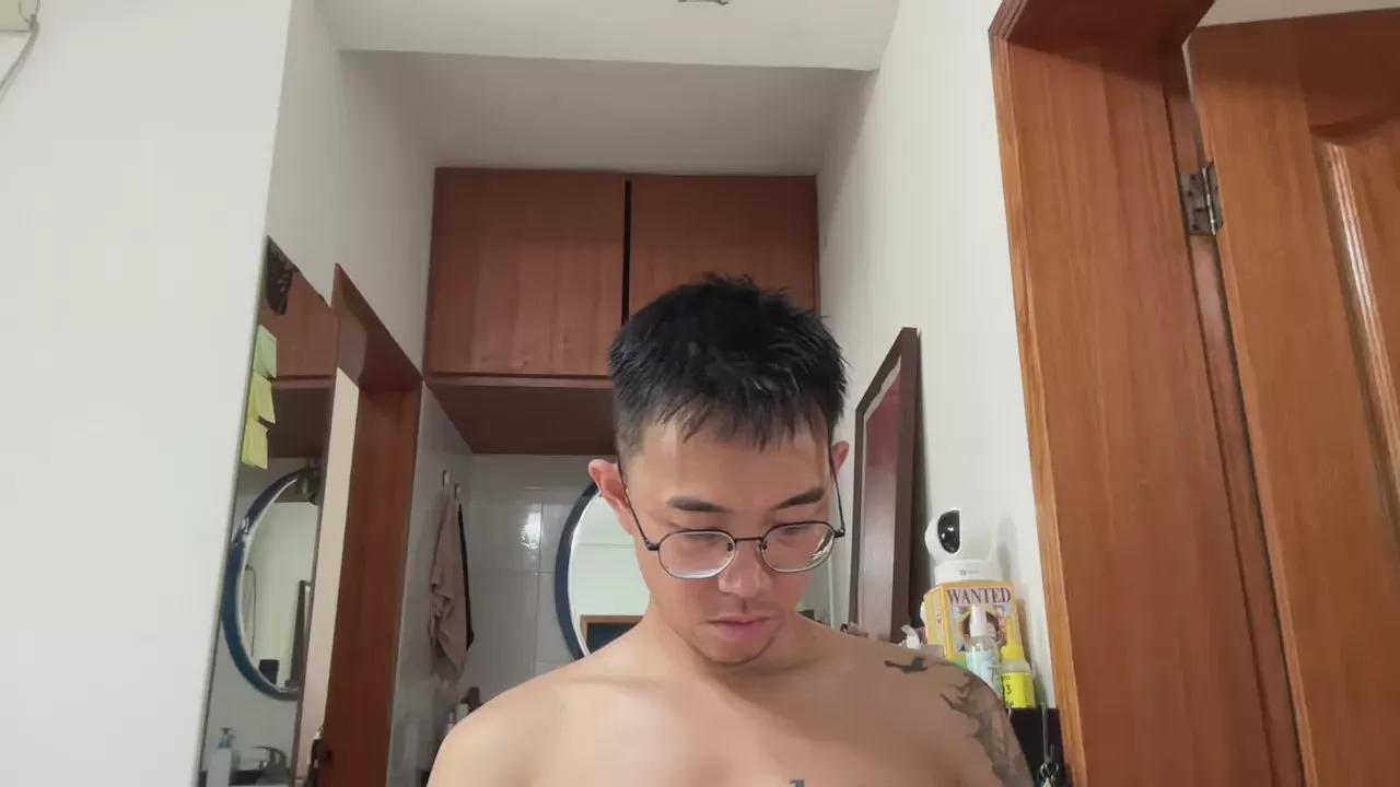 kuroky on Cam4 