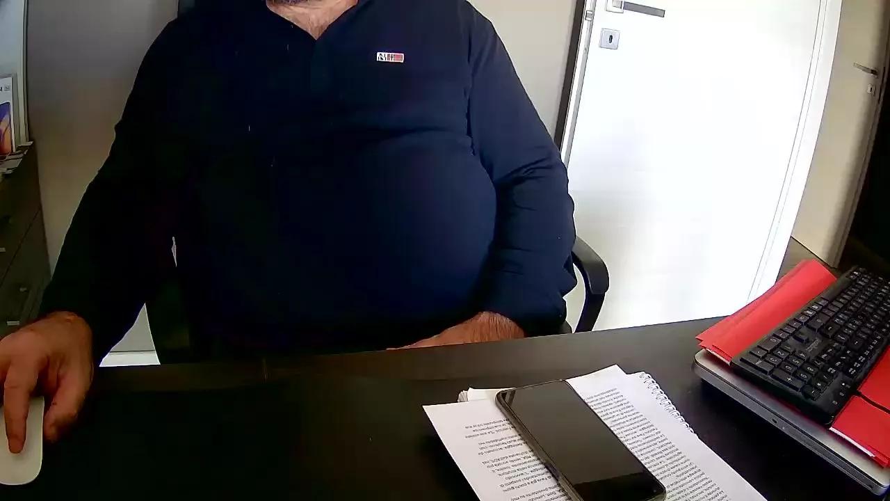 kuros1967 on Cam4 