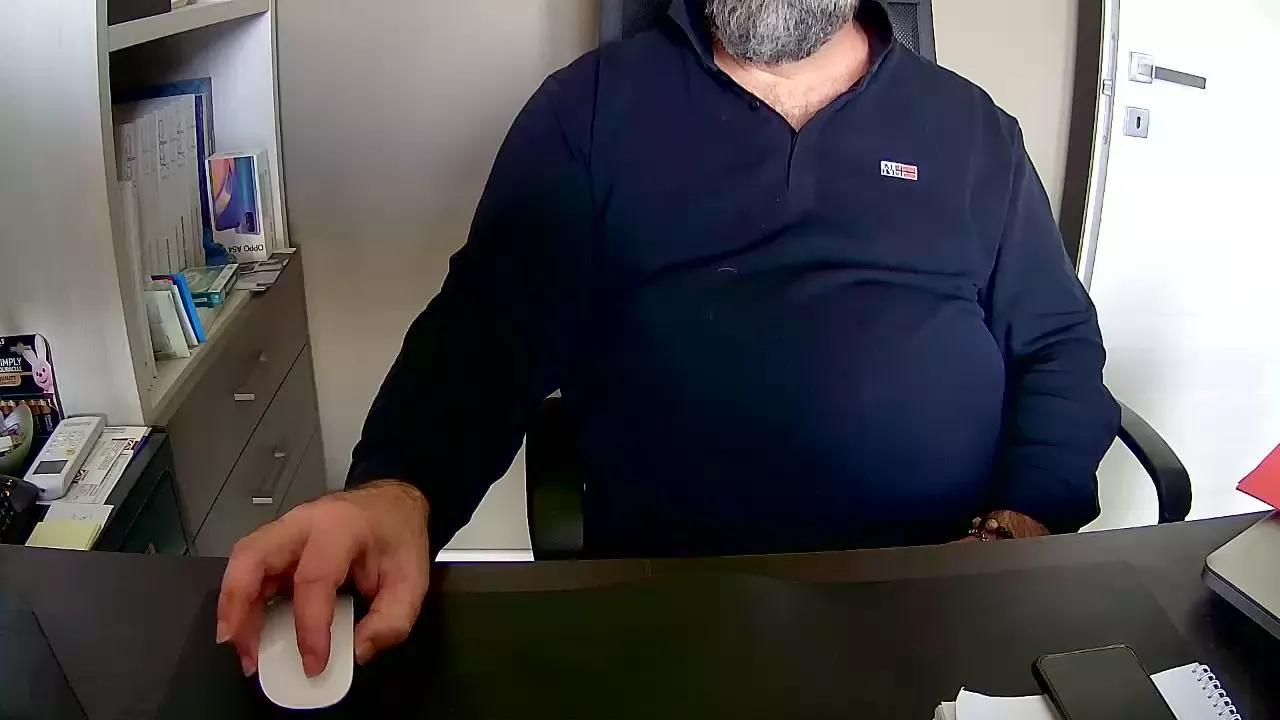 kuros1967 on Cam4 